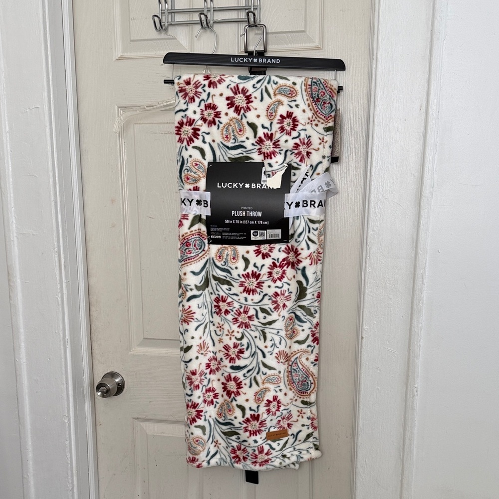 Lucky Brand Paisley Floral Plush Throw